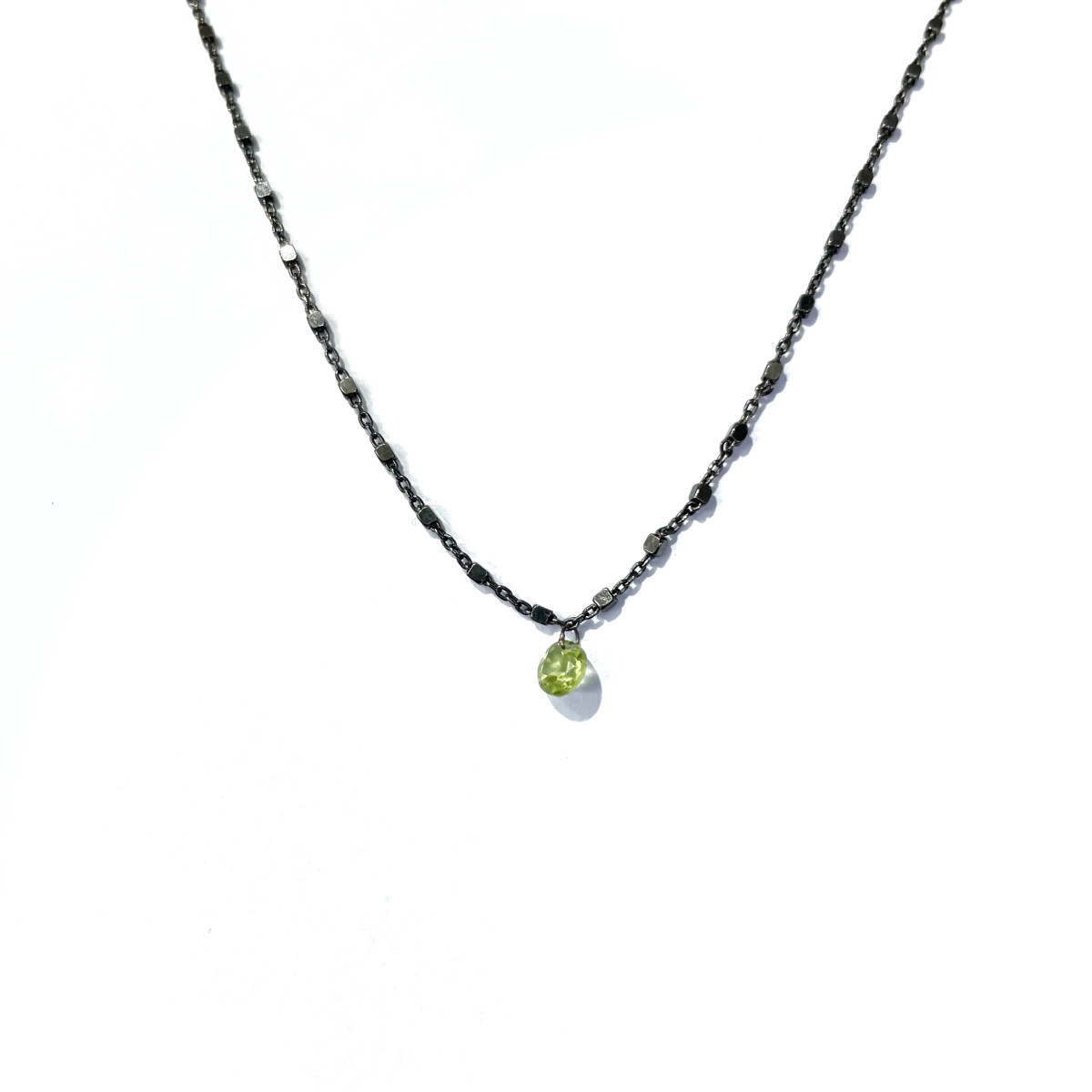 COLLAR PLATA PERIDOTO
