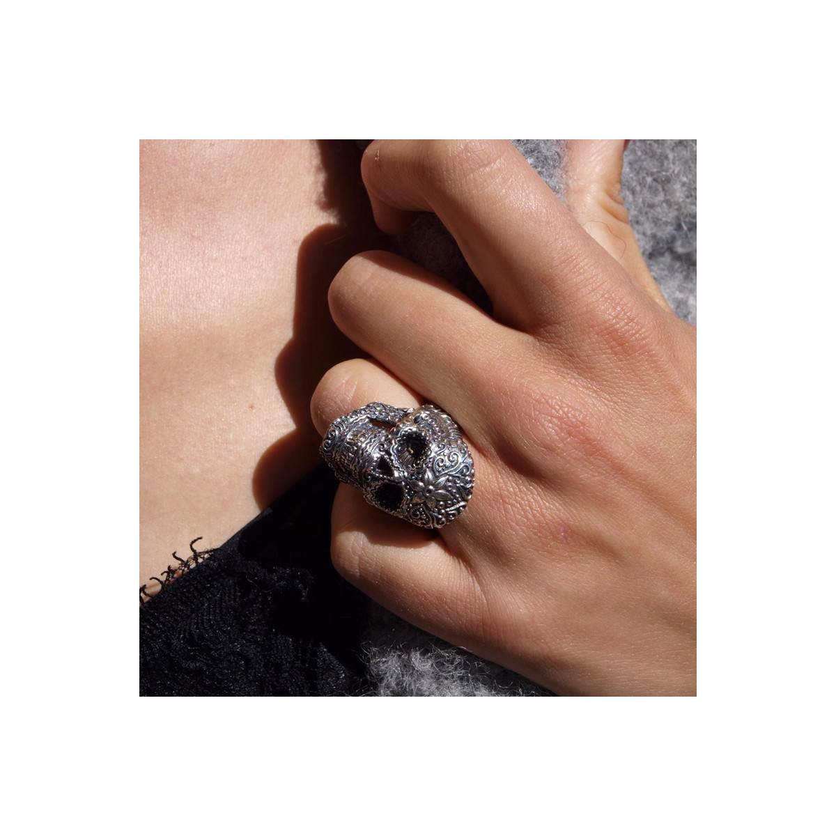 SKULL TOP SILVER RING - AN5476P