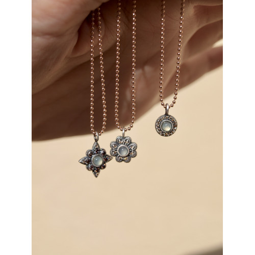 CHALCEDONY STAR SUNFIELD NECKLACE - CL061410/13